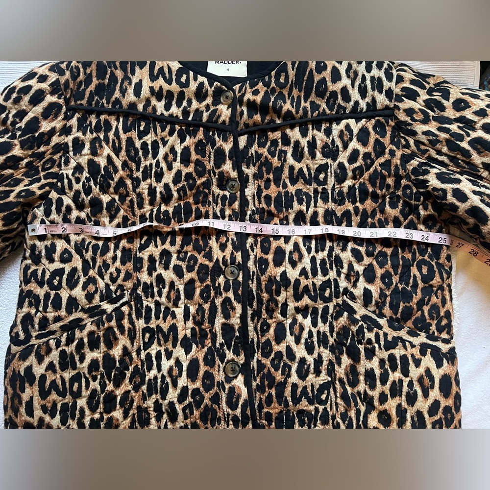 Oversized Leopard Print Bomber Jacket - Picture 9 of 9